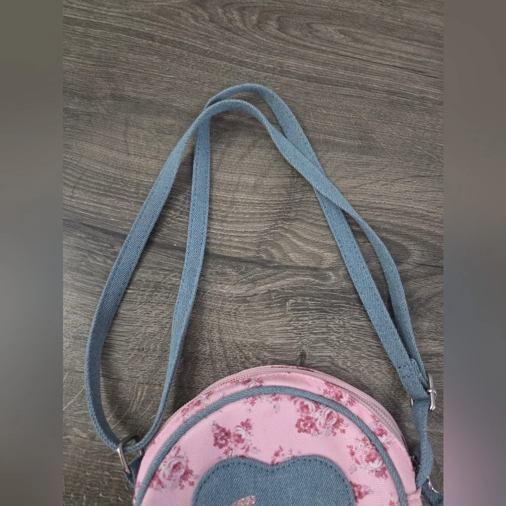 Guess pink floral